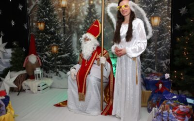 Teatr dla dzieci – “Niespodzianka od serca” i  spotkanie ze Św. Mikołajem